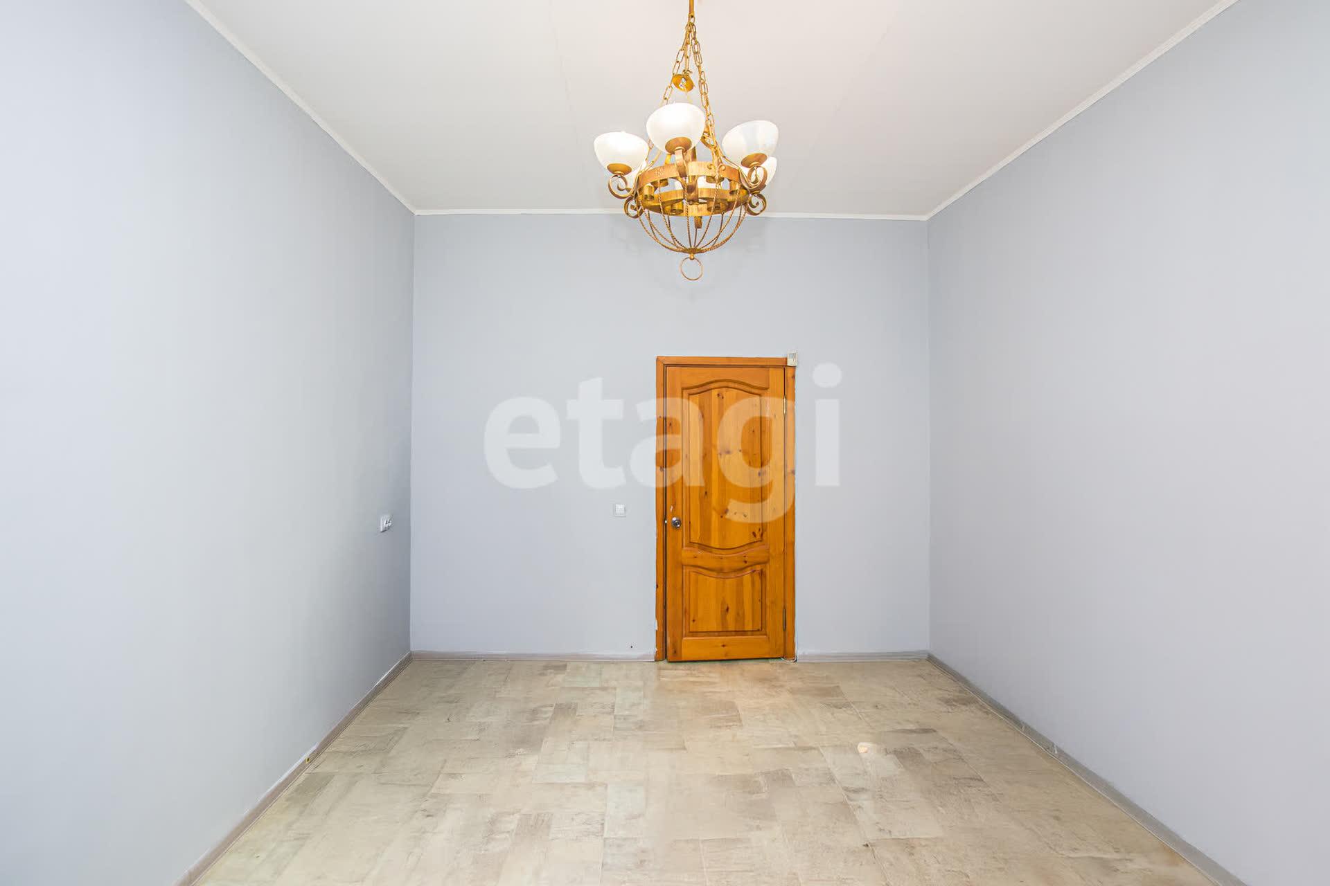 Продажа 4-комнатной квартиры, Улан-Удэ, Республика Бурятия,  Улан-Удэ