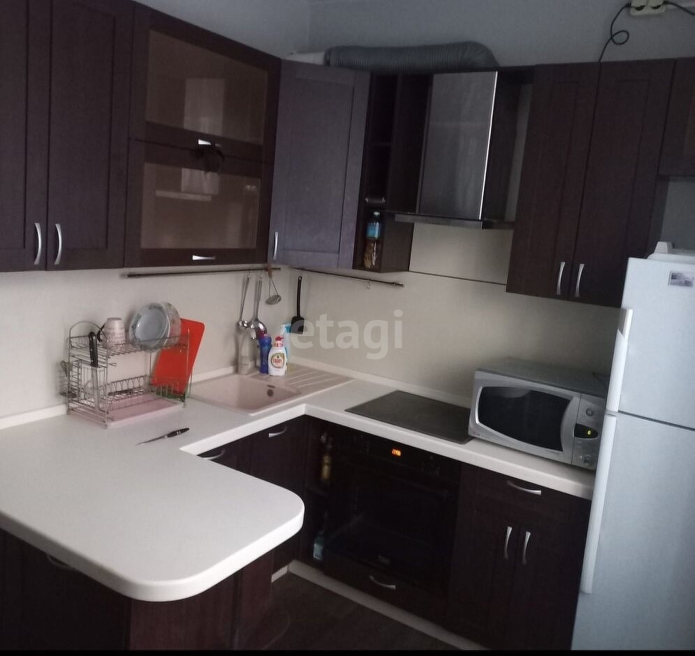 Продажа 3-комнатной квартиры, Южно-Сахалинск, Сахалинская область,  Южно-Сахалинск