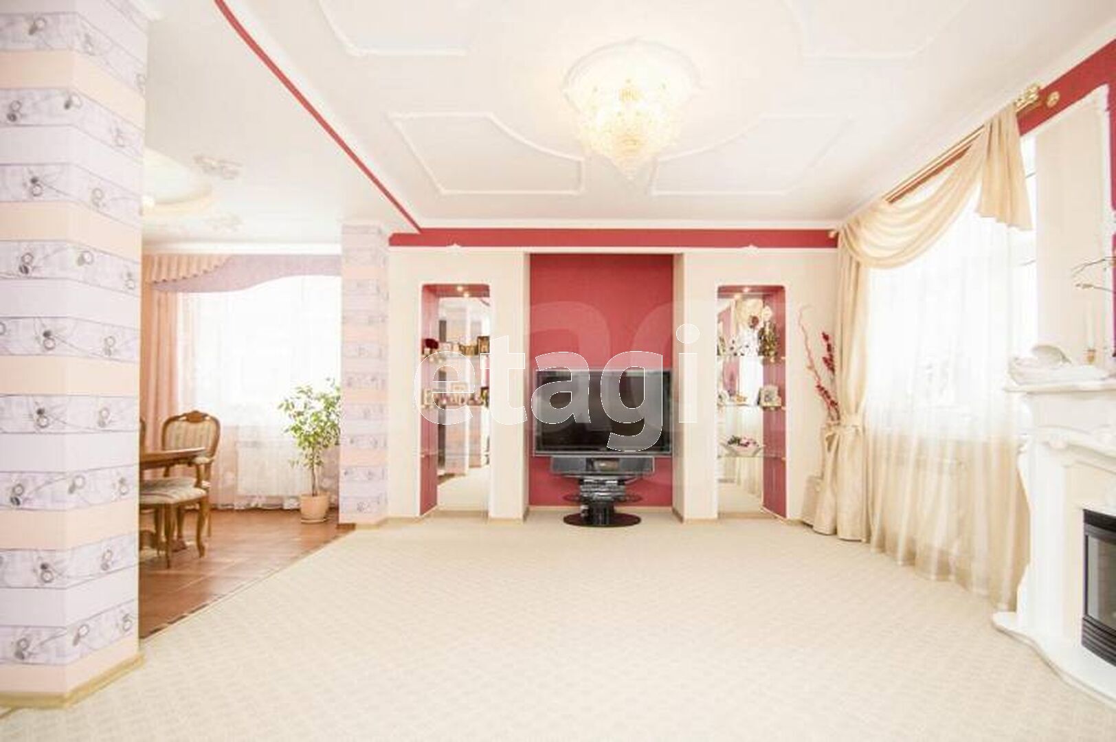 Продажа дома, 314м <sup>2</sup>, 5 сот., Ханты-Мансийск, Ханты-Мансийский автономный округ,  