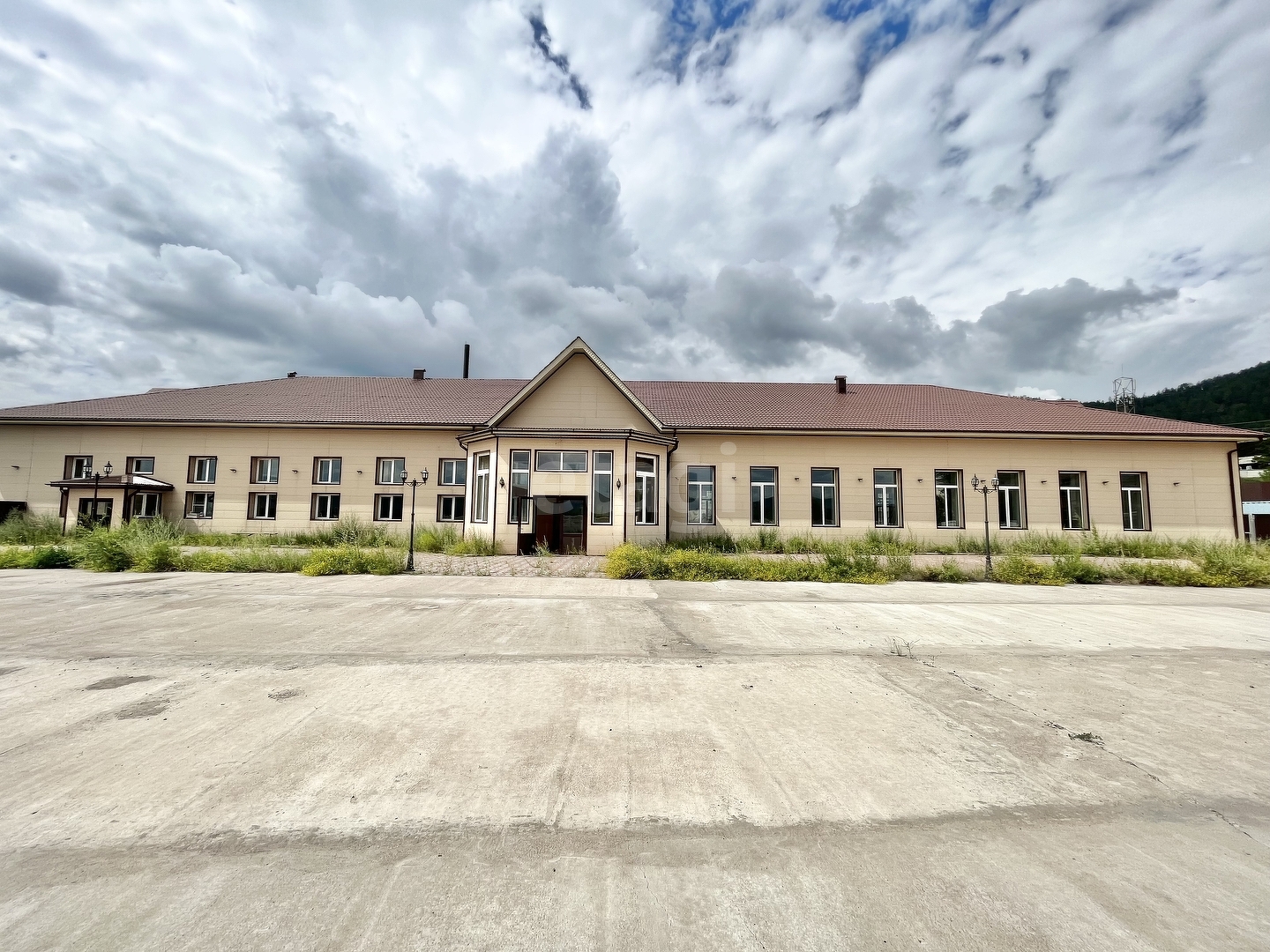 Продажа коммерческой недвижимости, 1344м <sup>2</sup>, Улан-Удэ, Бурятия,  посёлок городского типа Заиграево