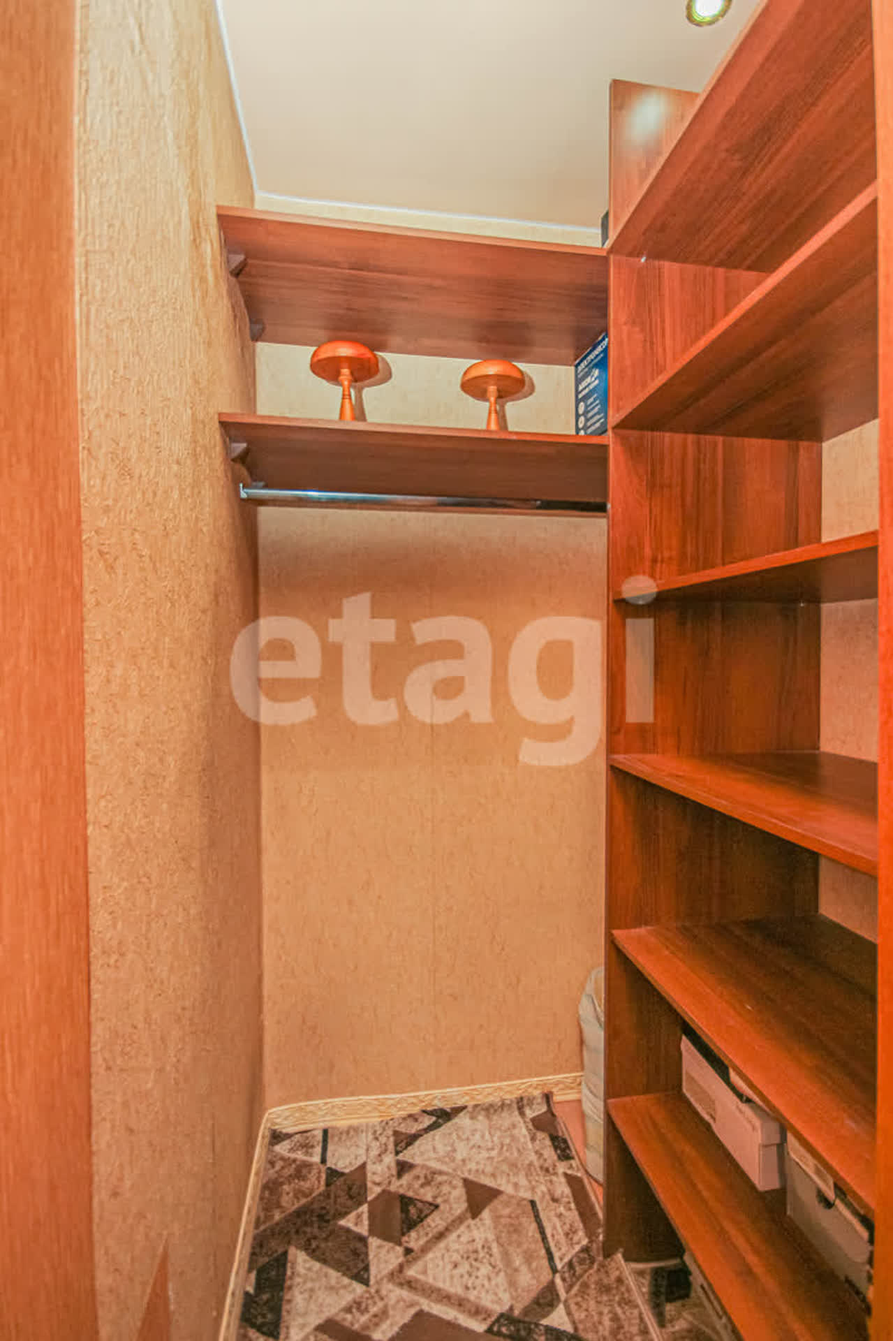 Продажа 2-комнатной квартиры, Улан-Удэ, Республика Бурятия,  Улан-Удэ