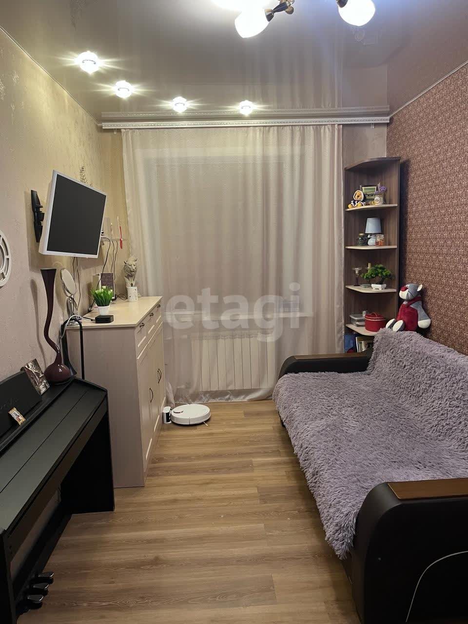 Продажа 3-комнатной квартиры, Южно-Сахалинск, Сахалинская область,  Южно-Сахалинск