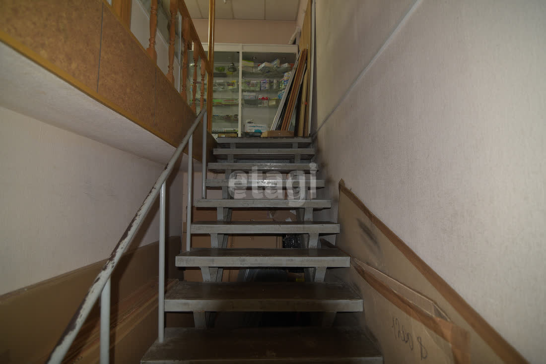 Продажа коммерческой недвижимости, 250м <sup>2</sup>, Южно-Сахалинск, Сахалинская область,  Южно-Сахалинск