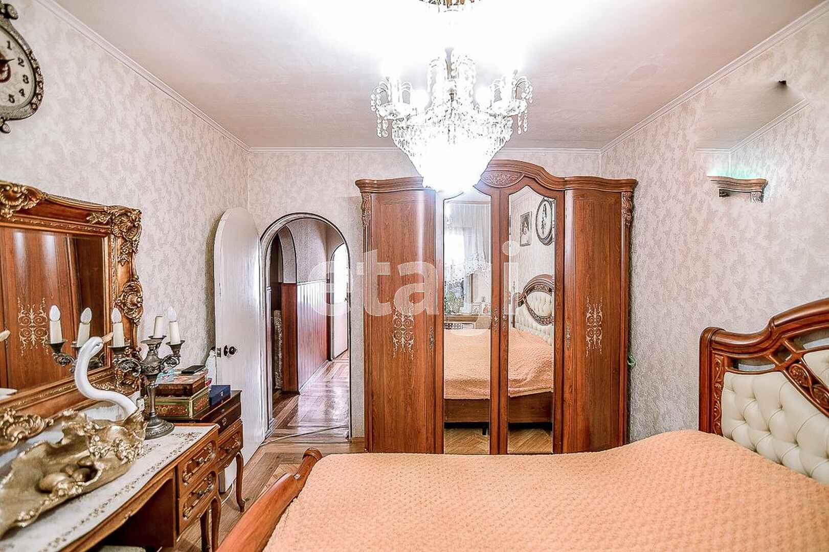 Продажа 6-комнатной квартиры, Южно-Сахалинск, Сахалинская область,  Южно-Сахалинск