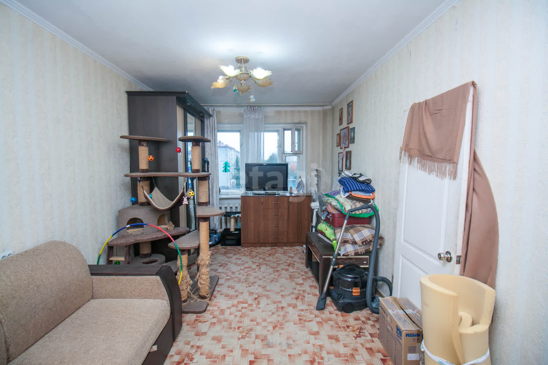 Продажа 3-комнатной квартиры, Южно-Сахалинск, Сахалинская область,  Южно-Сахалинск