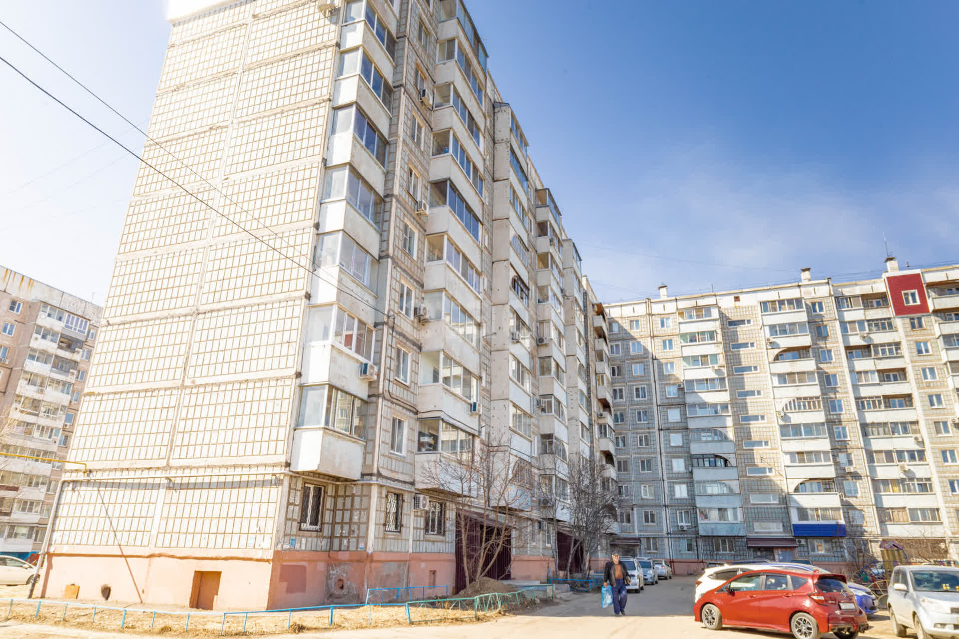 Продажа 2-комнатной квартиры, Комсомольск-на-Амуре, Комсомольская,  75 к 2