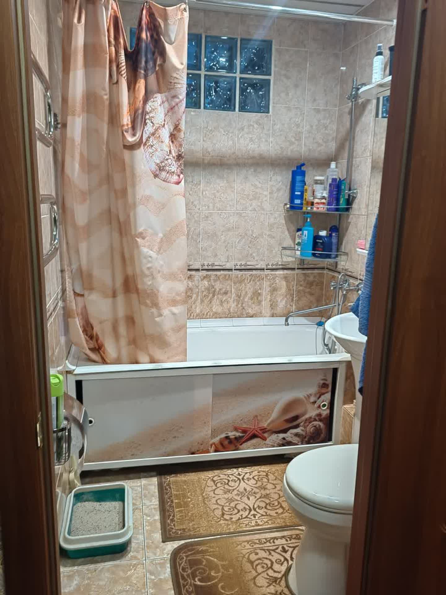 Продажа 2-комнатной квартиры, Южно-Сахалинск, Сахалинская область,  Южно-Сахалинск