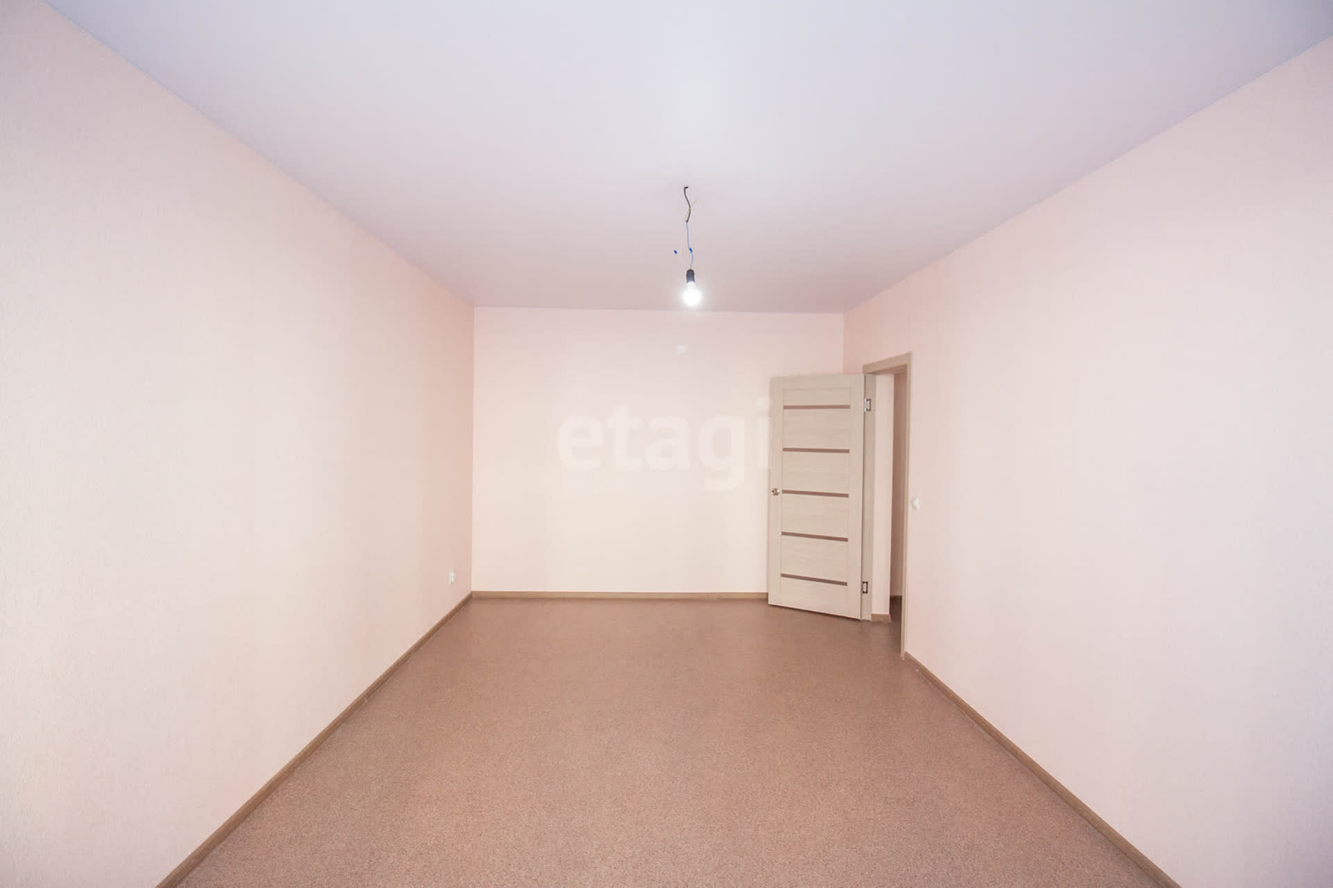 Продажа 2-комнатной квартиры, Южно-Сахалинск, Сахалинская область,  Южно-Сахалинск