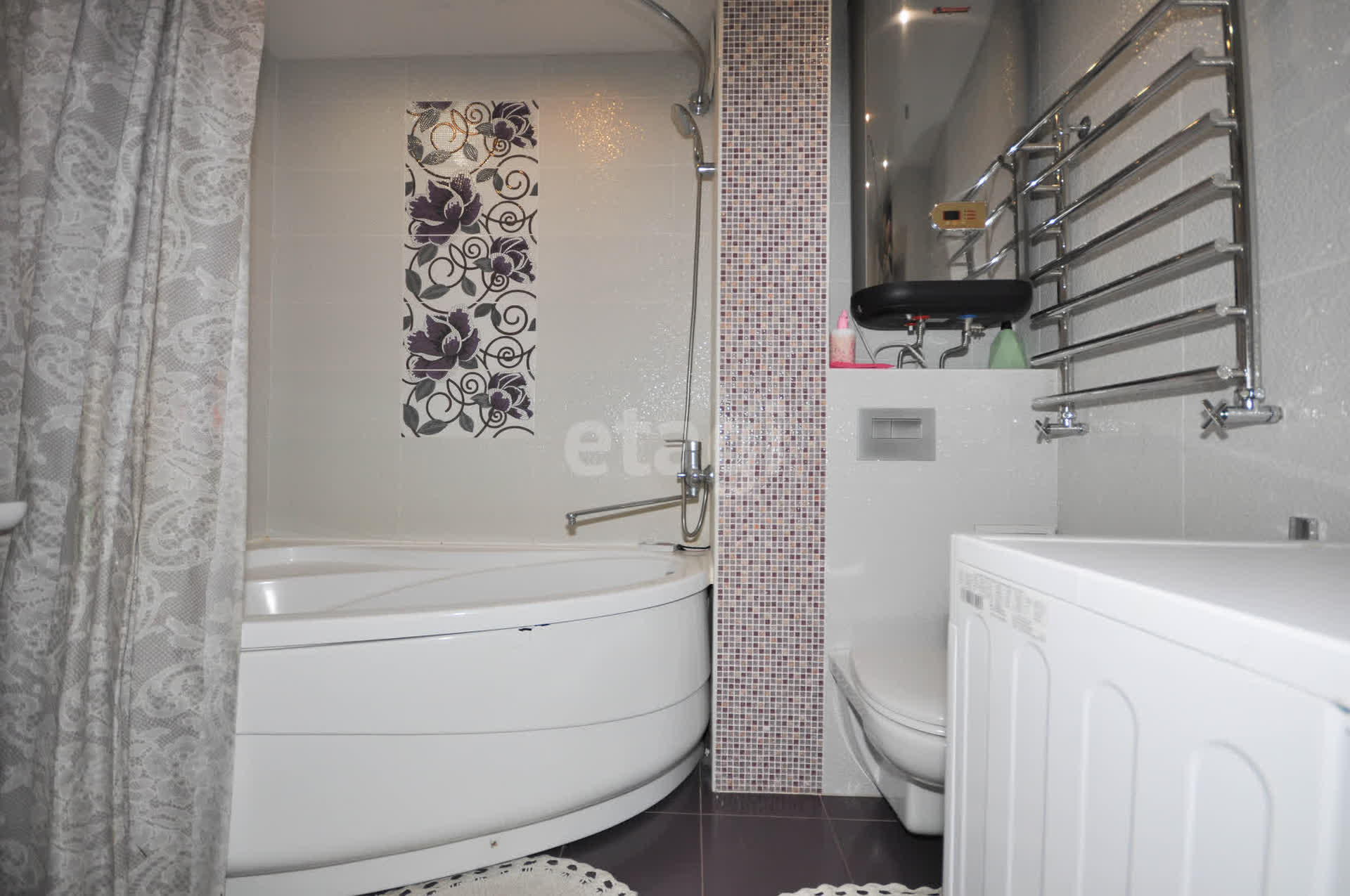 Продажа 4-комнатной квартиры, Южно-Сахалинск, Сахалинская область,  Южно-Сахалинск