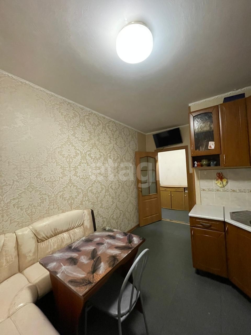 Продажа 5-комнатной квартиры, Южно-Сахалинск, Сахалинская область,  Южно-Сахалинск