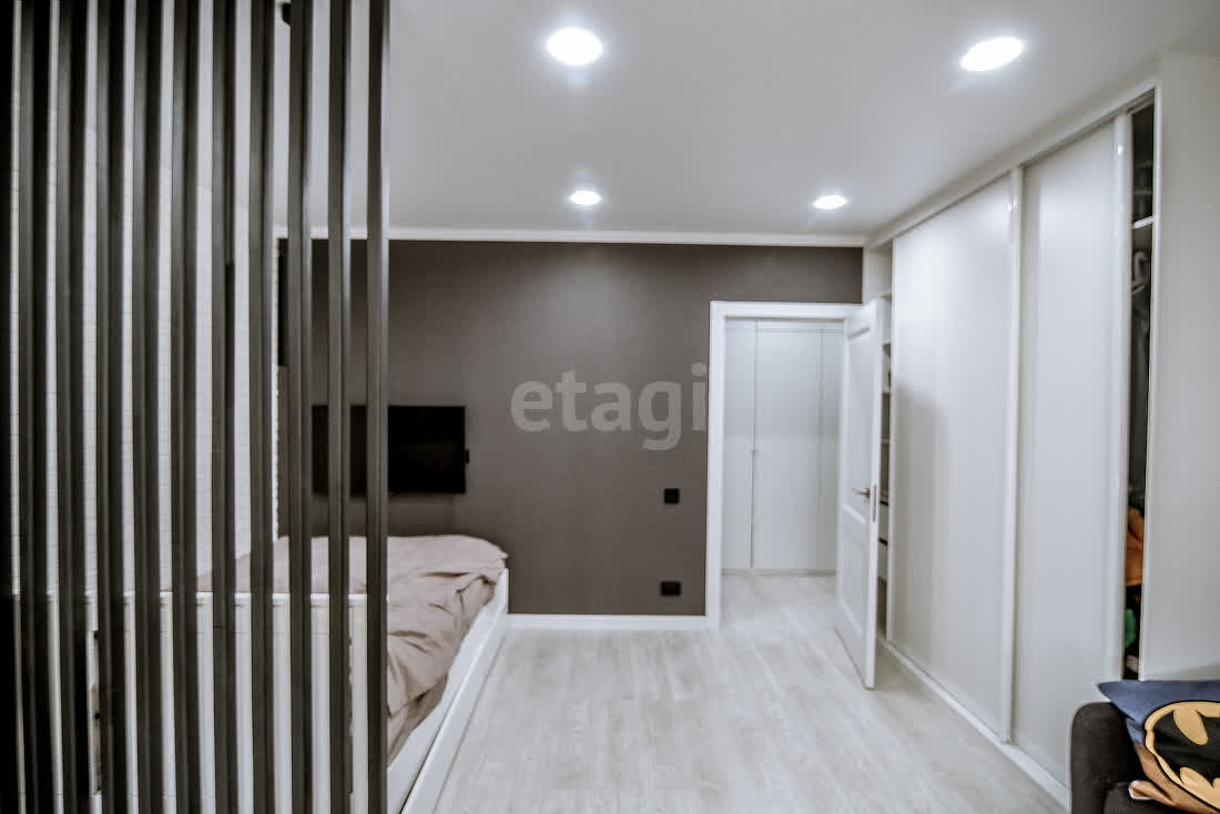 Продажа 3-комнатной квартиры, Южно-Сахалинск, Сахалинская область,  Южно-Сахалинск