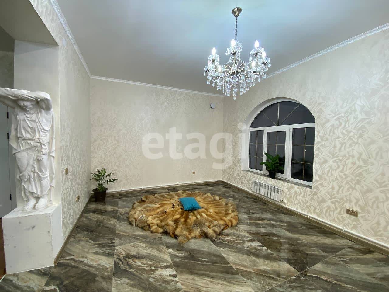 Продажа дома, 185м <sup>2</sup>, 8 сот., Улан-Удэ, Республика Бурятия,  Октябрьский