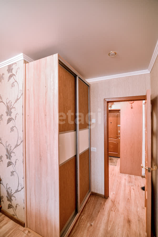 Продажа 2-комнатной квартиры, Южно-Сахалинск, Сахалинская область,  Южно-Сахалинск