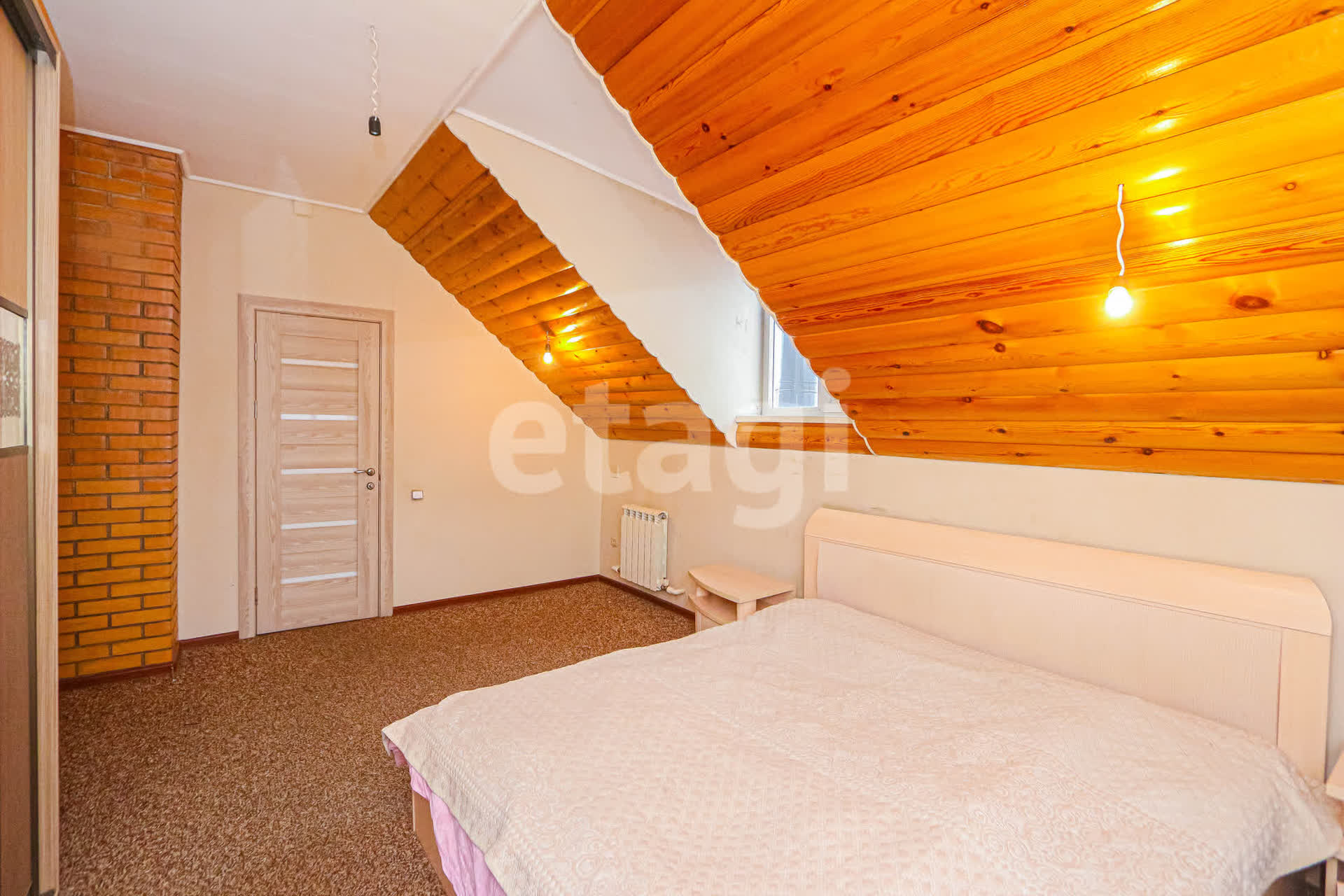 Продажа дома, 140м <sup>2</sup>, 7 сот., Улан-Удэ, Республика Бурятия,  Железнодорожный