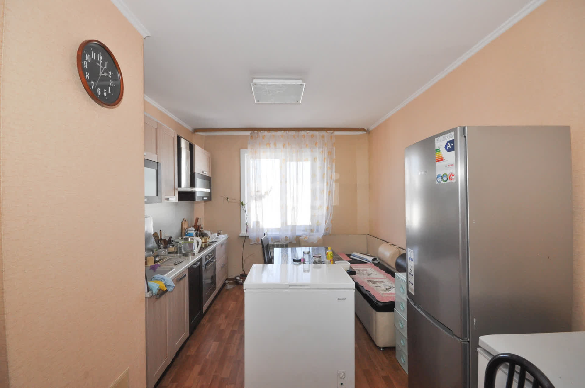 Продажа 4-комнатной квартиры, Южно-Сахалинск, Сахалинская область,  Южно-Сахалинск