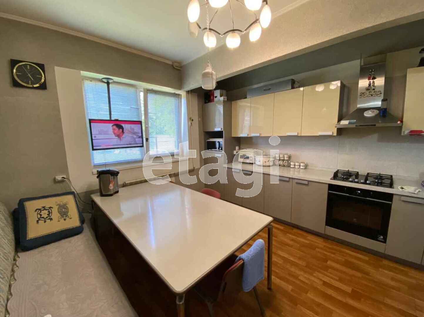 Продажа дома, 274м <sup>2</sup>, 18 сот., Южно-Сахалинск, Сахалинская область,  