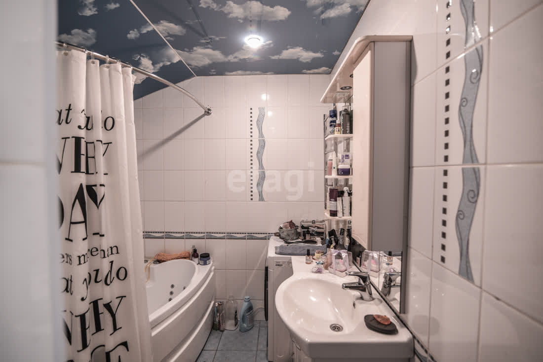 Продажа дома, 378м <sup>2</sup>, 16 сот., Южно-Сахалинск, Сахалинская область,  