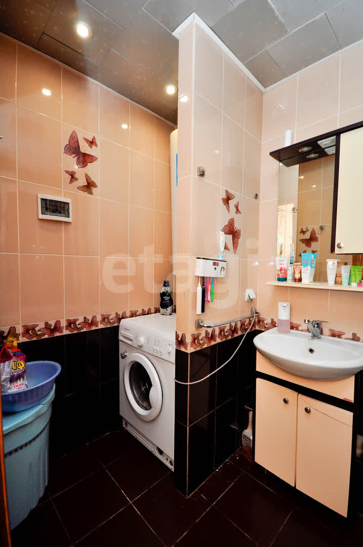 Продажа 5-комнатной квартиры, Южно-Сахалинск, Сахалинская область,  Южно-Сахалинск