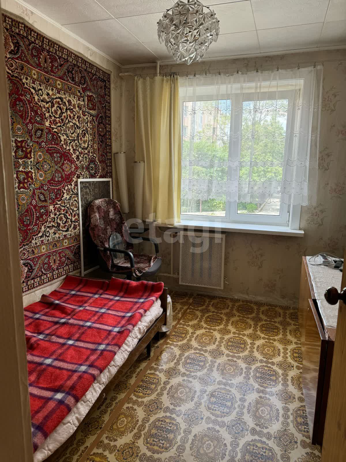 Продажа 4-комнатной квартиры, Южно-Сахалинск, Сахалинская область,  Южно-Сахалинск