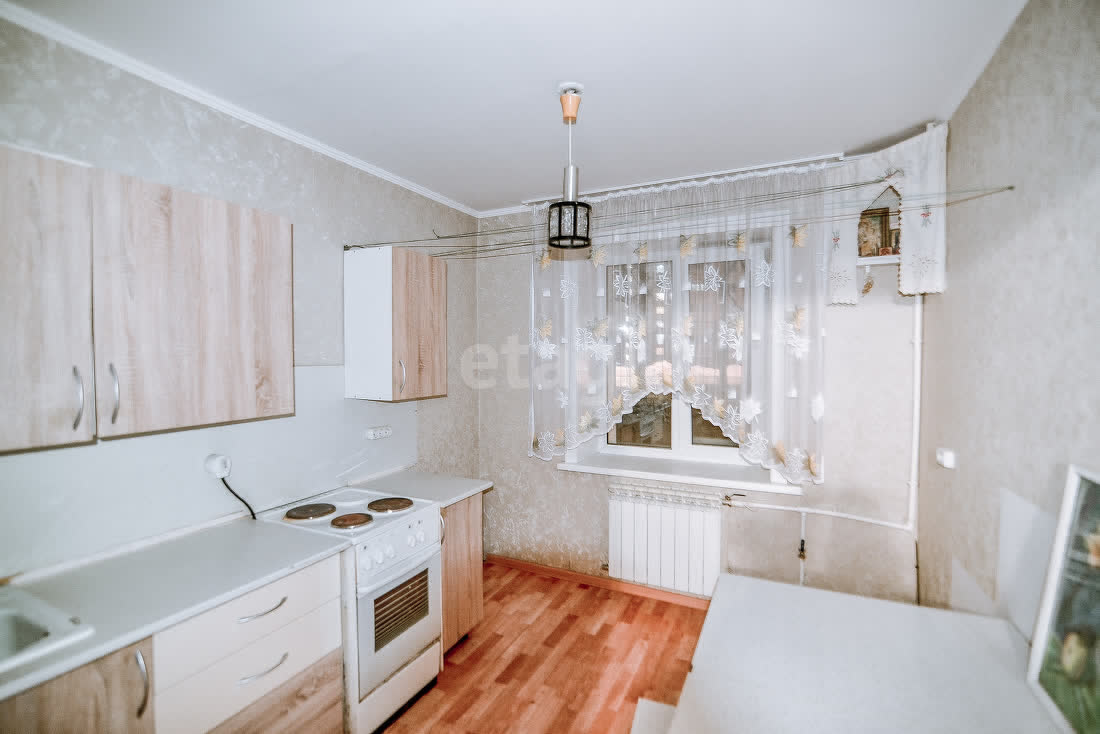 Продажа 2-комнатной квартиры, Южно-Сахалинск, Сахалинская область,  Южно-Сахалинск