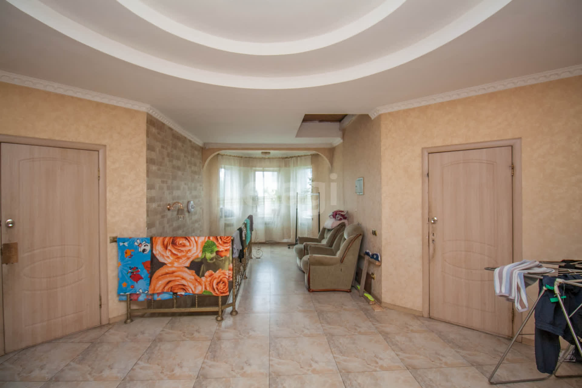 Продажа 13-комнатной квартиры, Южно-Сахалинск, Сахалинская область,  Южно-Сахалинск