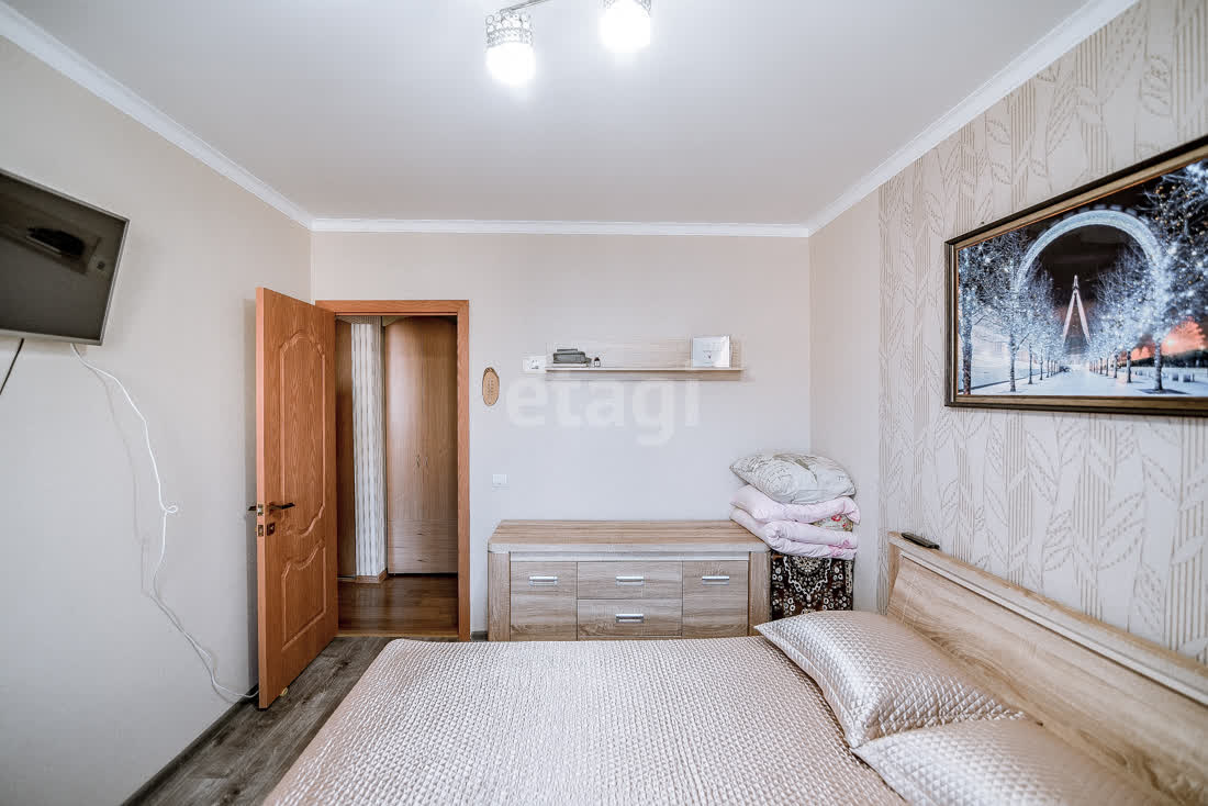 Продажа 2-комнатной квартиры, Южно-Сахалинск, Сахалинская область,  Южно-Сахалинск