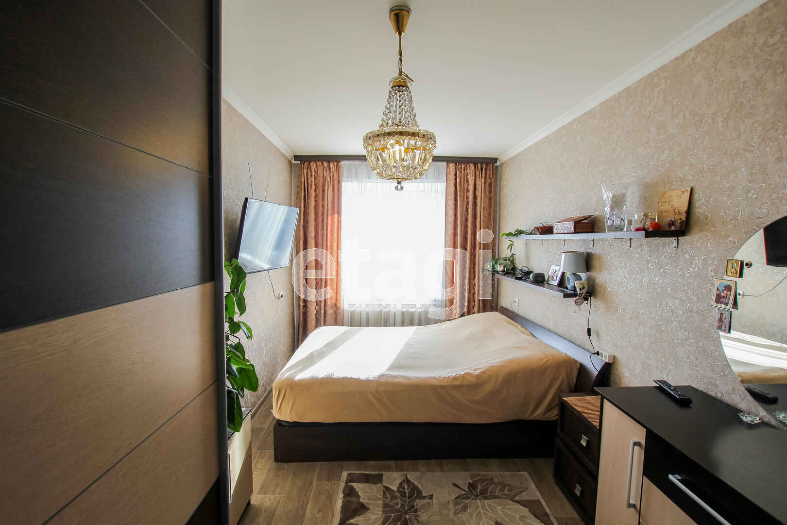 Продажа 4-комнатной квартиры, Улан-Удэ, Республика Бурятия,  Улан-Удэ