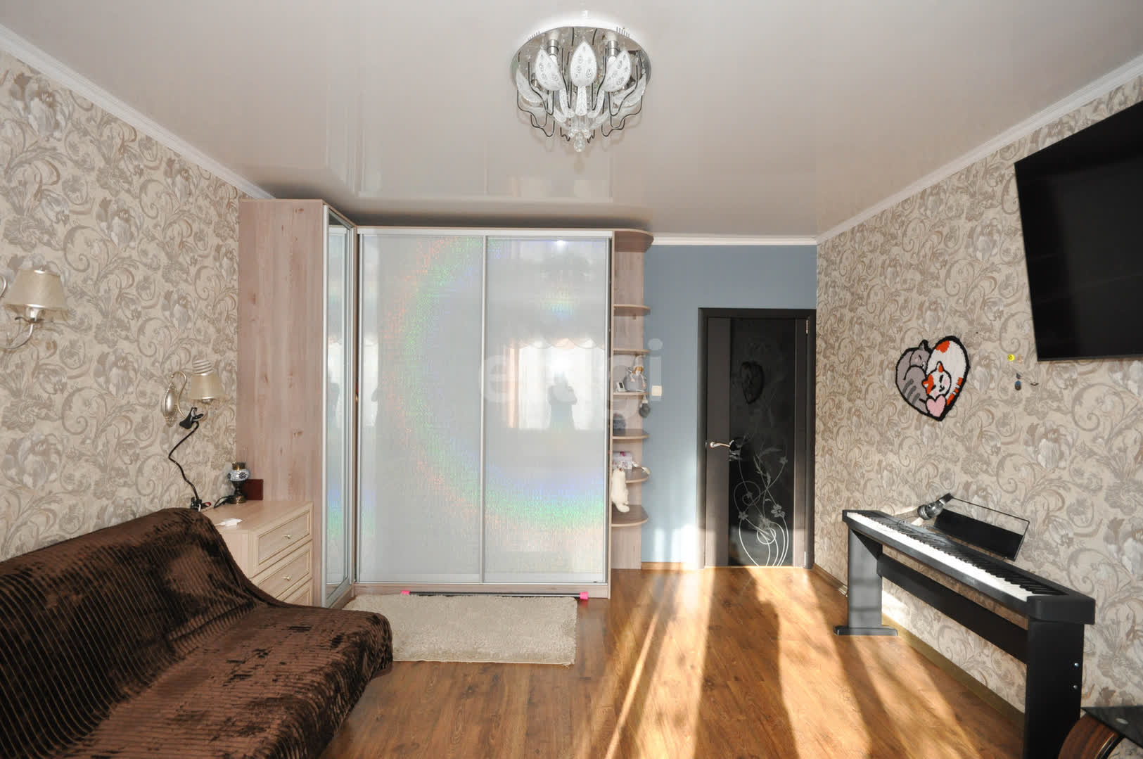 Продажа 3-комнатной квартиры, Южно-Сахалинск, Сахалинская область,  Южно-Сахалинск