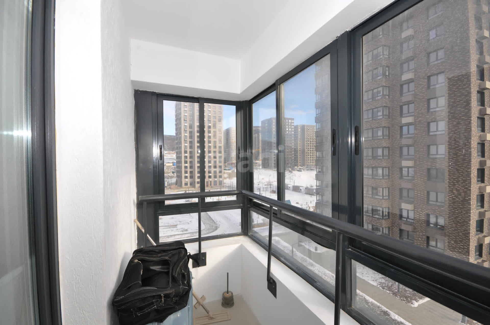 Продажа 2-комнатной квартиры, Южно-Сахалинск, Сахалинская область,  Южно-Сахалинск