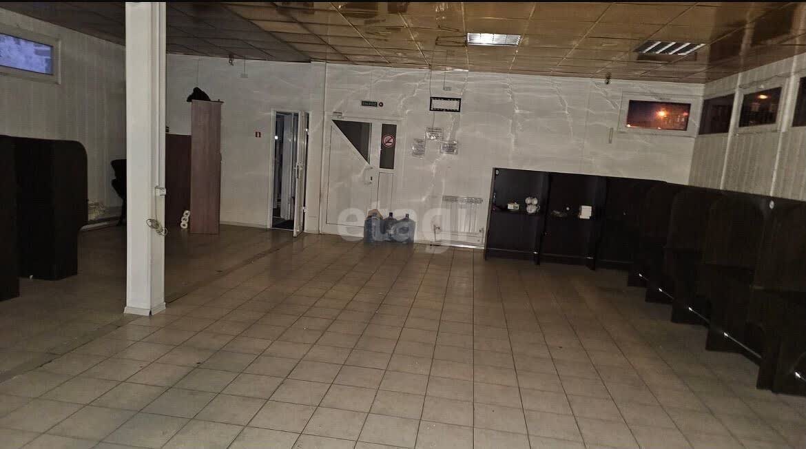 Продажа коммерческой недвижимости, 121м <sup>2</sup>, Новый Уренгой, Ямало-Ненецкий АО,  Новый Уренгой