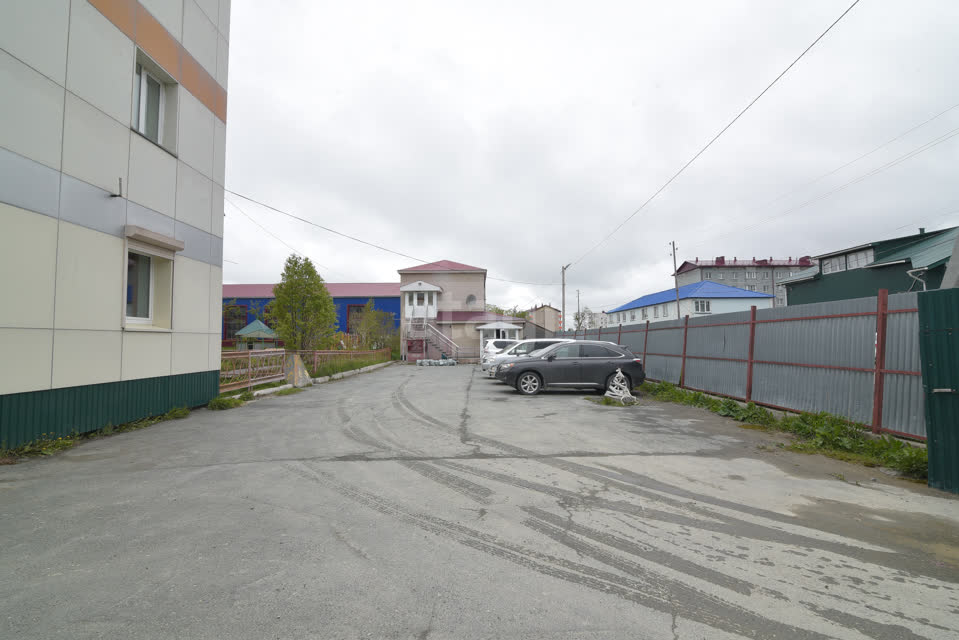 Продажа коммерческой недвижимости, 256м <sup>2</sup>, Южно-Сахалинск, Сахалинская область,  Южно-Сахалинск