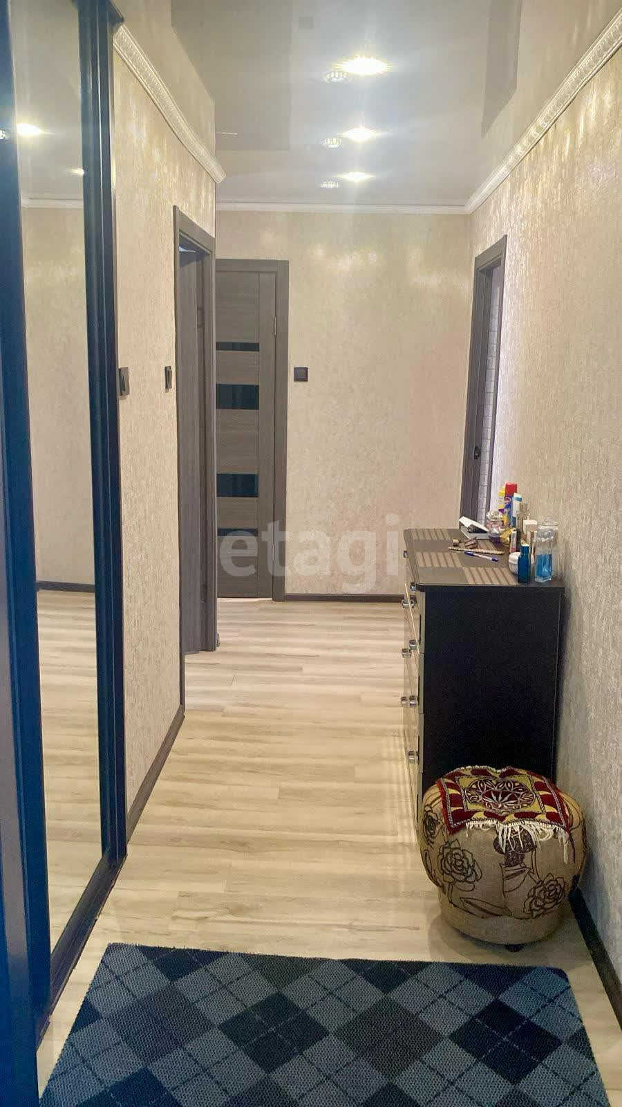 Продажа 2-комнатной квартиры, Южно-Сахалинск, Сахалинская область,  Южно-Сахалинск