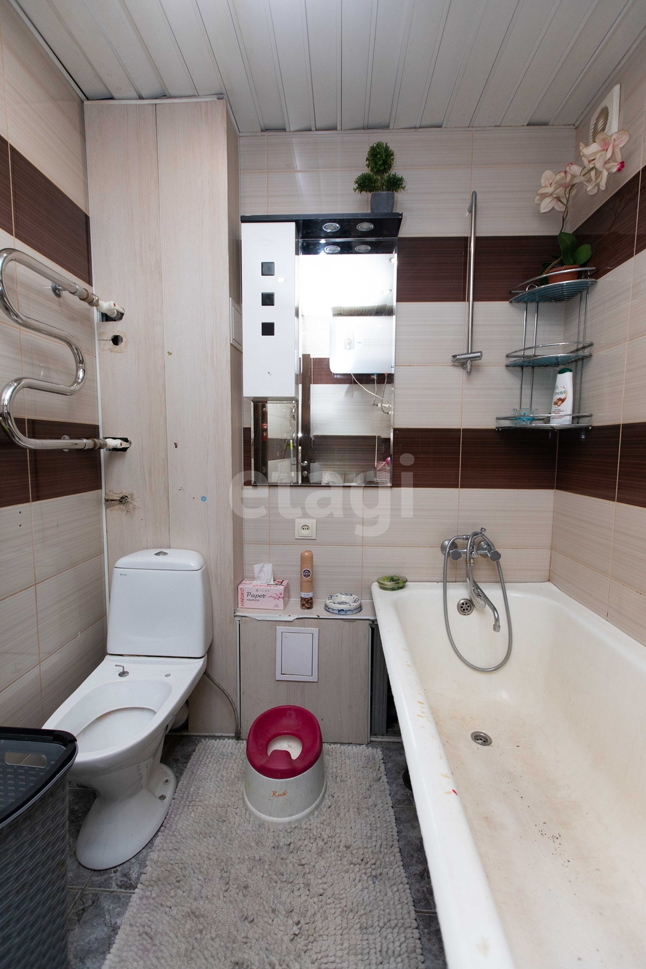 Продажа 2-комнатной квартиры, Южно-Сахалинск, Сахалинская область,  Южно-Сахалинск