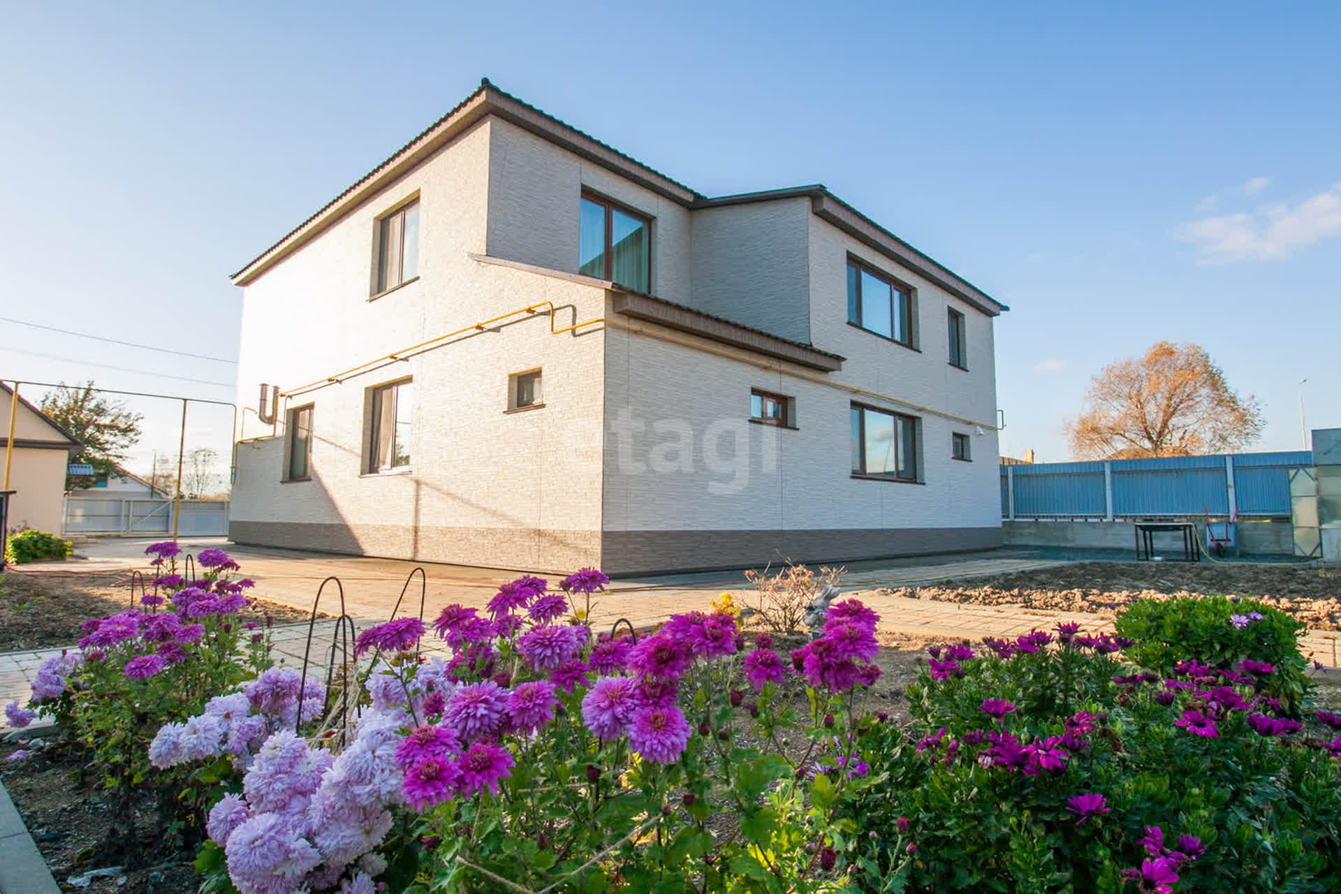 Продажа дома, 266м <sup>2</sup>, 10 сот., Южно-Сахалинск, Сахалинская область,  