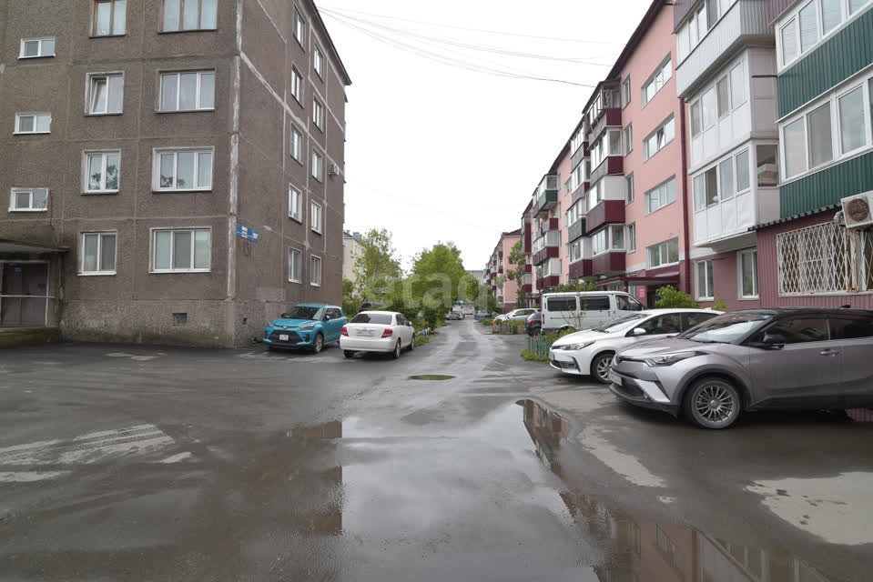 Продажа 2-комнатной квартиры, Южно-Сахалинск, Сахалинская область,  Южно-Сахалинск