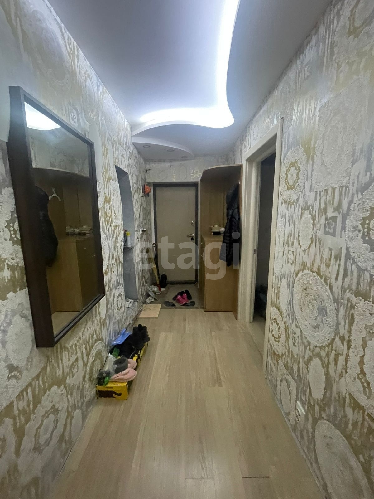 Продажа 2-комнатной квартиры, Южно-Сахалинск, Сахалинская область,  Южно-Сахалинск