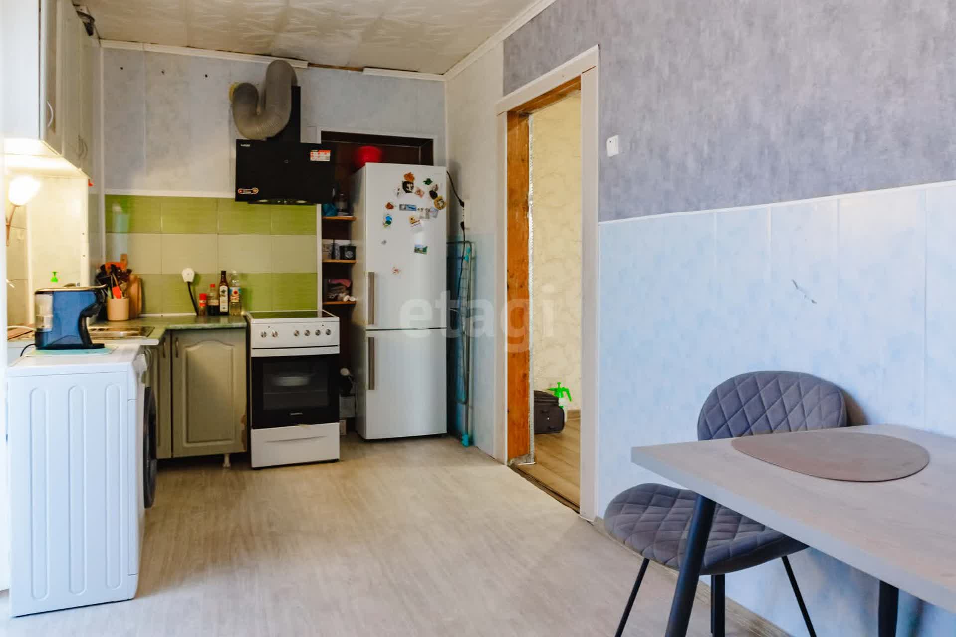 Продажа 2-комнатной квартиры, Комсомольск-на-Амуре, Лазо,  23