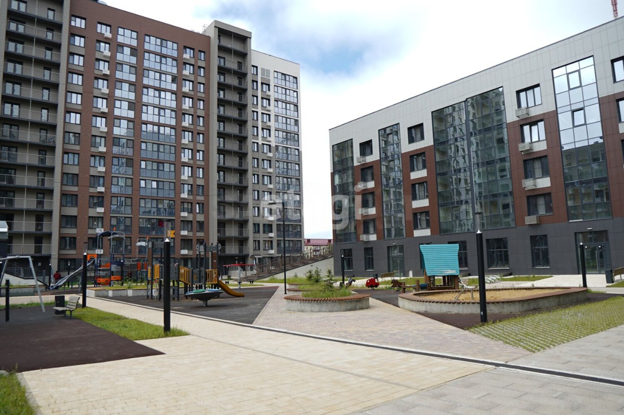 Продажа 3-комнатной квартиры, Южно-Сахалинск, Сахалинская область,  Южно-Сахалинск