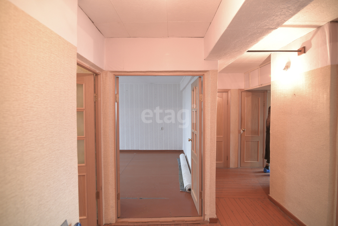 Продажа 3-комнатной квартиры, Южно-Сахалинск, Сахалинская область,  Южно-Сахалинск