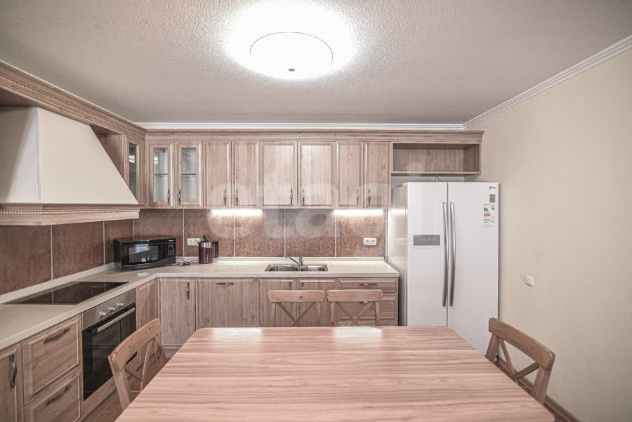 Аренда 2-комнатной квартиры, Южно-Сахалинск, Сахалинская область,  Южно-Сахалинск