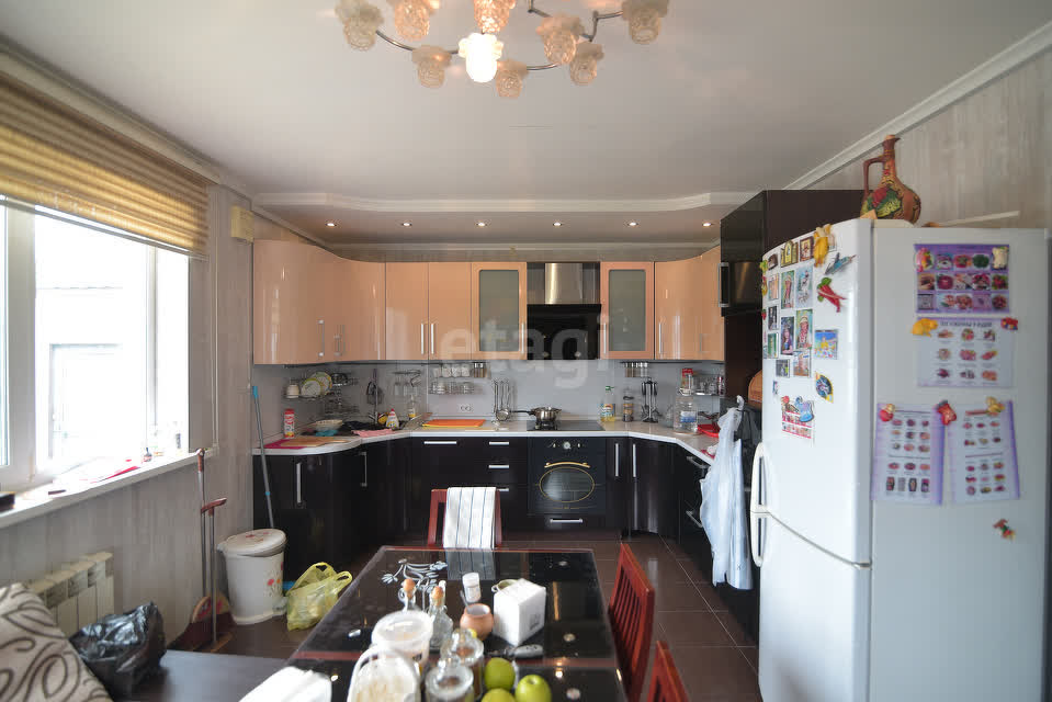 Продажа дома, 196м <sup>2</sup>, 12 сот., Южно-Сахалинск, Сахалинская область,  