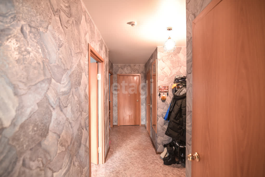 Продажа 3-комнатной квартиры, Южно-Сахалинск, Сахалинская область,  Южно-Сахалинск