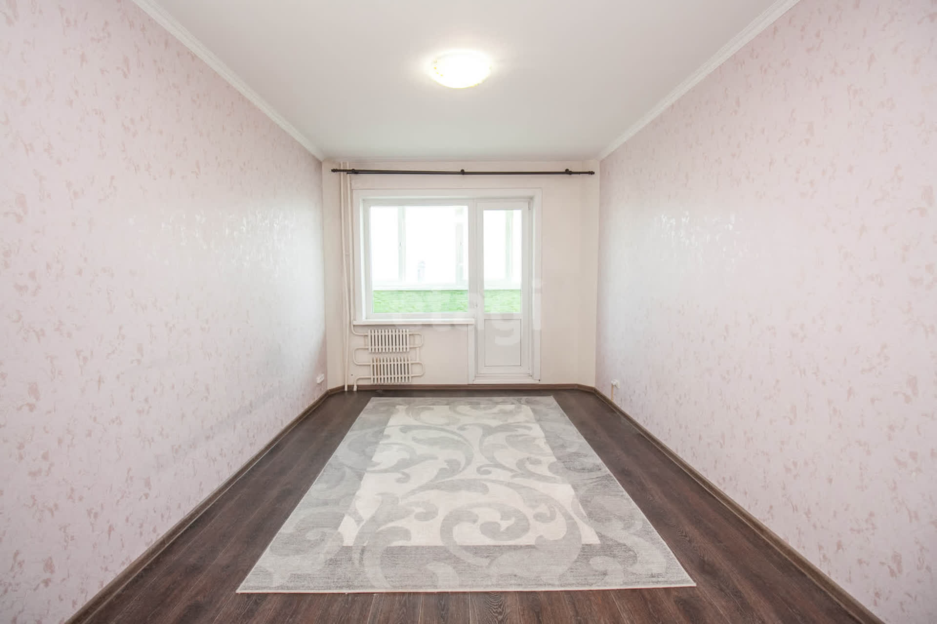 Продажа 4-комнатной квартиры, Южно-Сахалинск, Сахалинская область,  Южно-Сахалинск