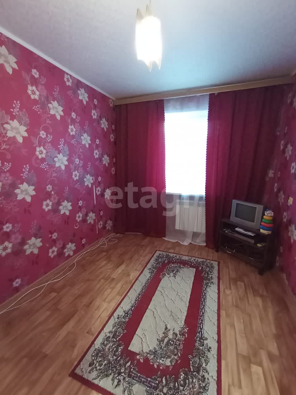 Продажа 4-комнатной квартиры, Амурск, Комсомольский пр-т,  81