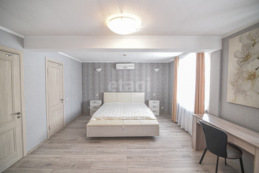 Аренда 4-комнатной квартиры, Южно-Сахалинск, Сахалинская область,  Южно-Сахалинск