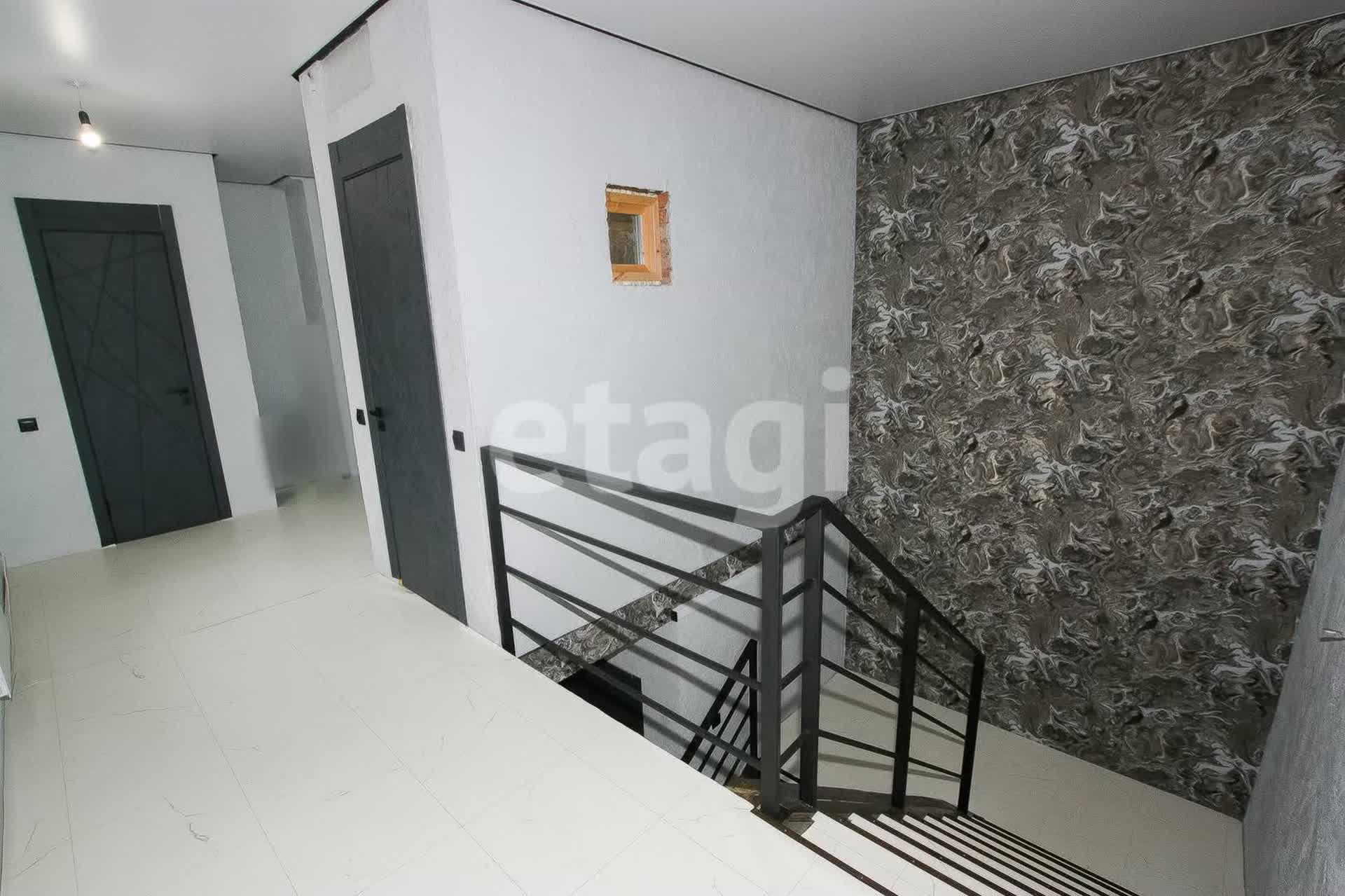 Продажа дома, 267м <sup>2</sup>, 7 сот., Улан-Удэ, Республика Бурятия,  Октябрьский