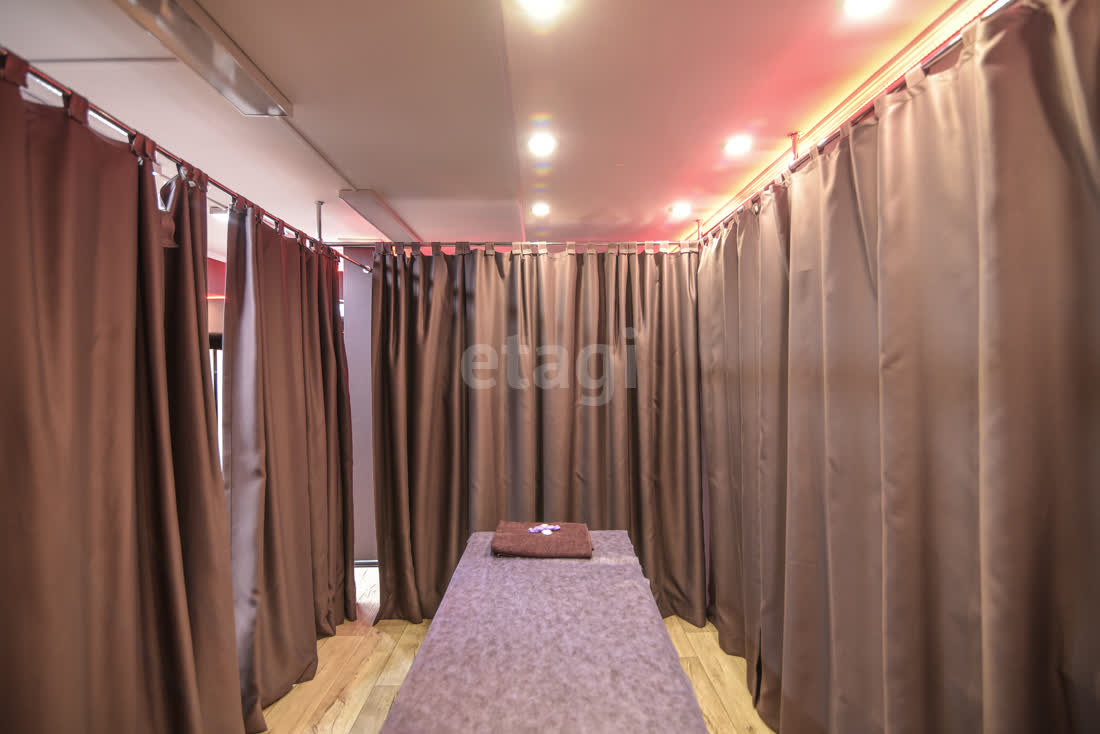 Продажа коммерческой недвижимости, 50м <sup>2</sup>, Южно-Сахалинск, Сахалинская область,  Южно-Сахалинск