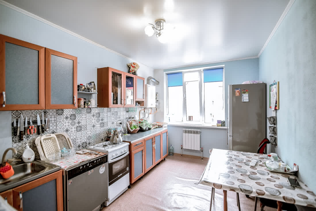 Продажа 3-комнатной квартиры, Южно-Сахалинск, Сахалинская область,  Южно-Сахалинск