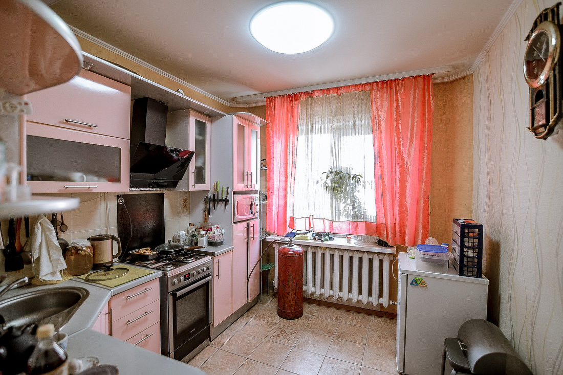 Продажа 3-комнатной квартиры, Южно-Сахалинск, Сахалинская область,  Южно-Сахалинск