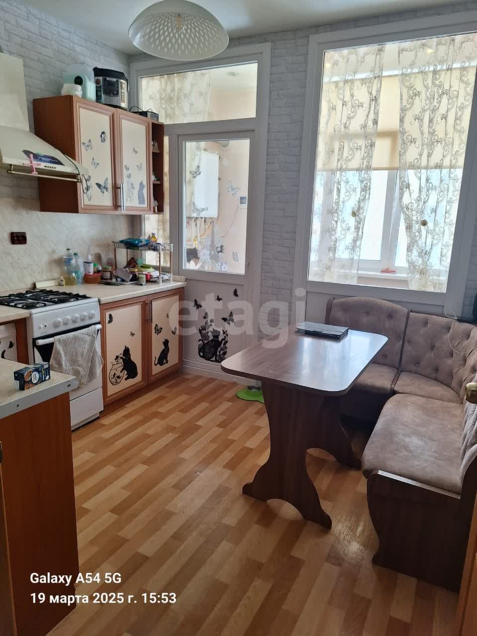 Продажа 2-комнатной квартиры, Южно-Сахалинск, Сахалинская область,  Южно-Сахалинск